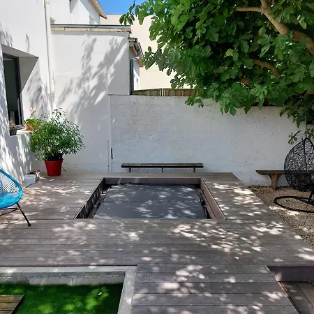 Maison Familiale Avec Jacuzzi Et Piscine La Rochelle (Charente-Maritime)