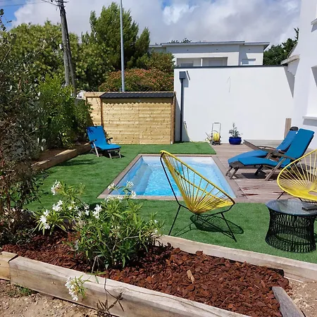 Maison Familiale Avec Jacuzzi Et Piscine Vakantiehuis *
