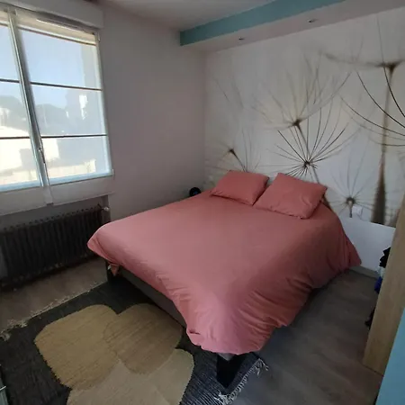 Maison Familiale Avec Jacuzzi Et Piscine * La Rochelle (Charente-Maritime)